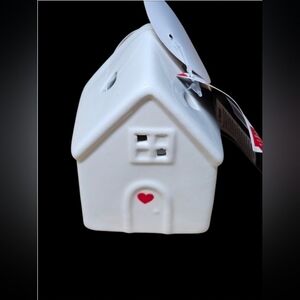Valentine Day White Ceramic House with Red Heart Led